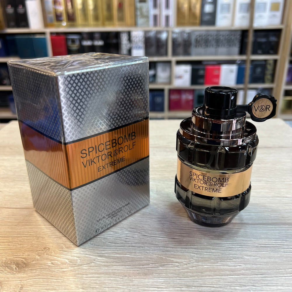 
                  
                    SPICEBOMB EXTREME VIKTOR & ROLF
                  
                