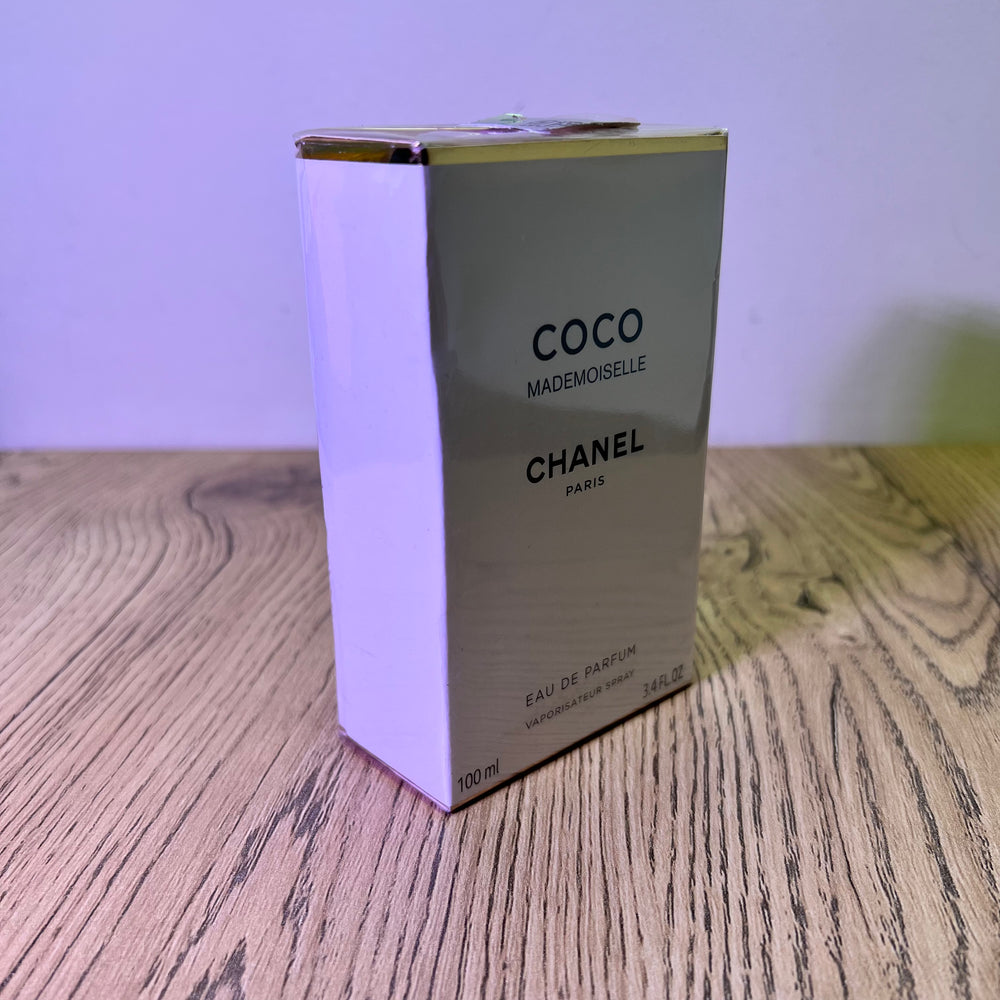 
                  
                    COCO MADEMOISELLE CHANEL
                  
                