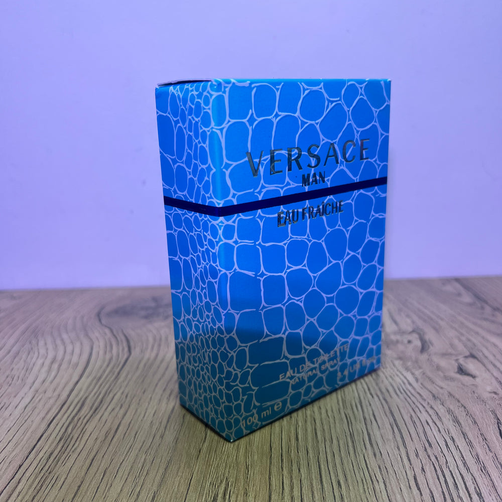 
                  
                    VERSACE MAN EAU FRAICHE
                  
                